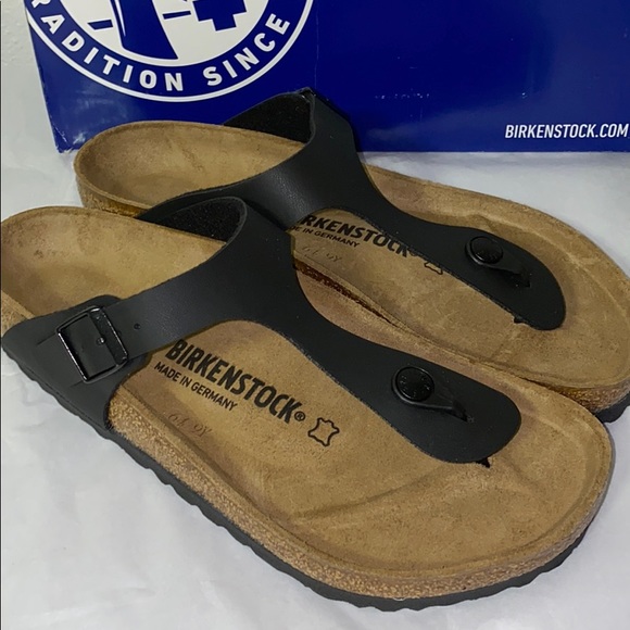 Birkenstock Shoes - Birkenstock Gizeh Sandal Size 8